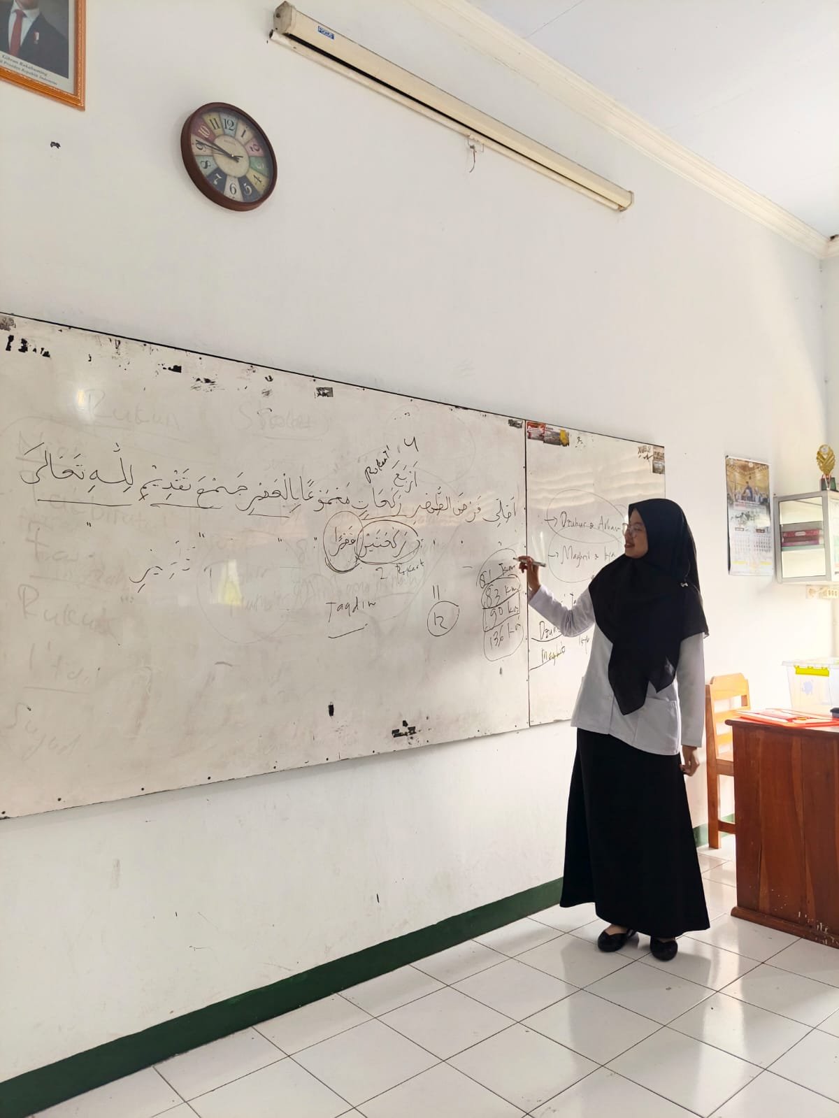 KEGIATAN KOKURIKULER PENDALAMAN MATERI IBADAH PESERTA DIDIK KELAS X DAN XI MAN TEMANGGUNG (Foto 2)